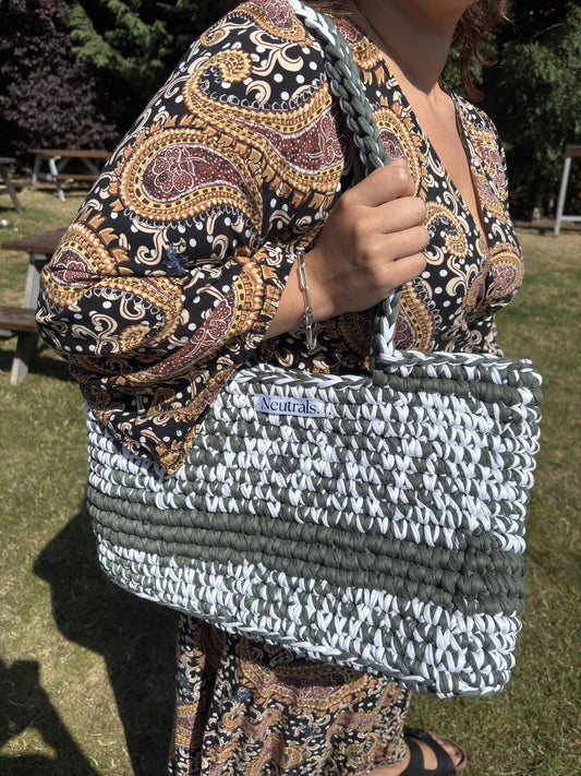 Large Crochet Beach Bag - T-Shirt Yarn