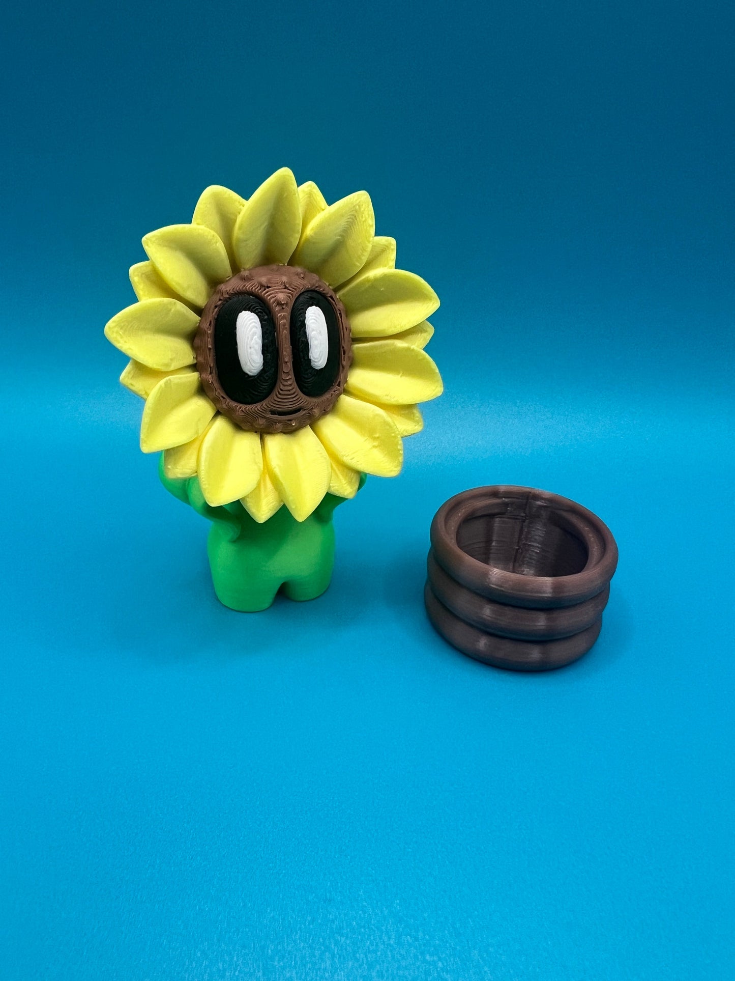 Blob sunflower & modern pot