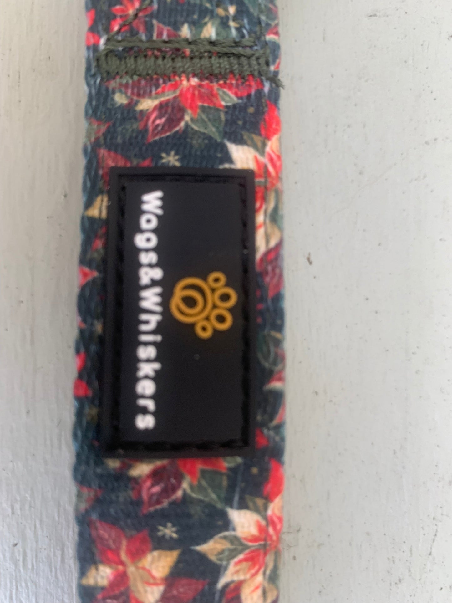 Festive Poinsettia Collar