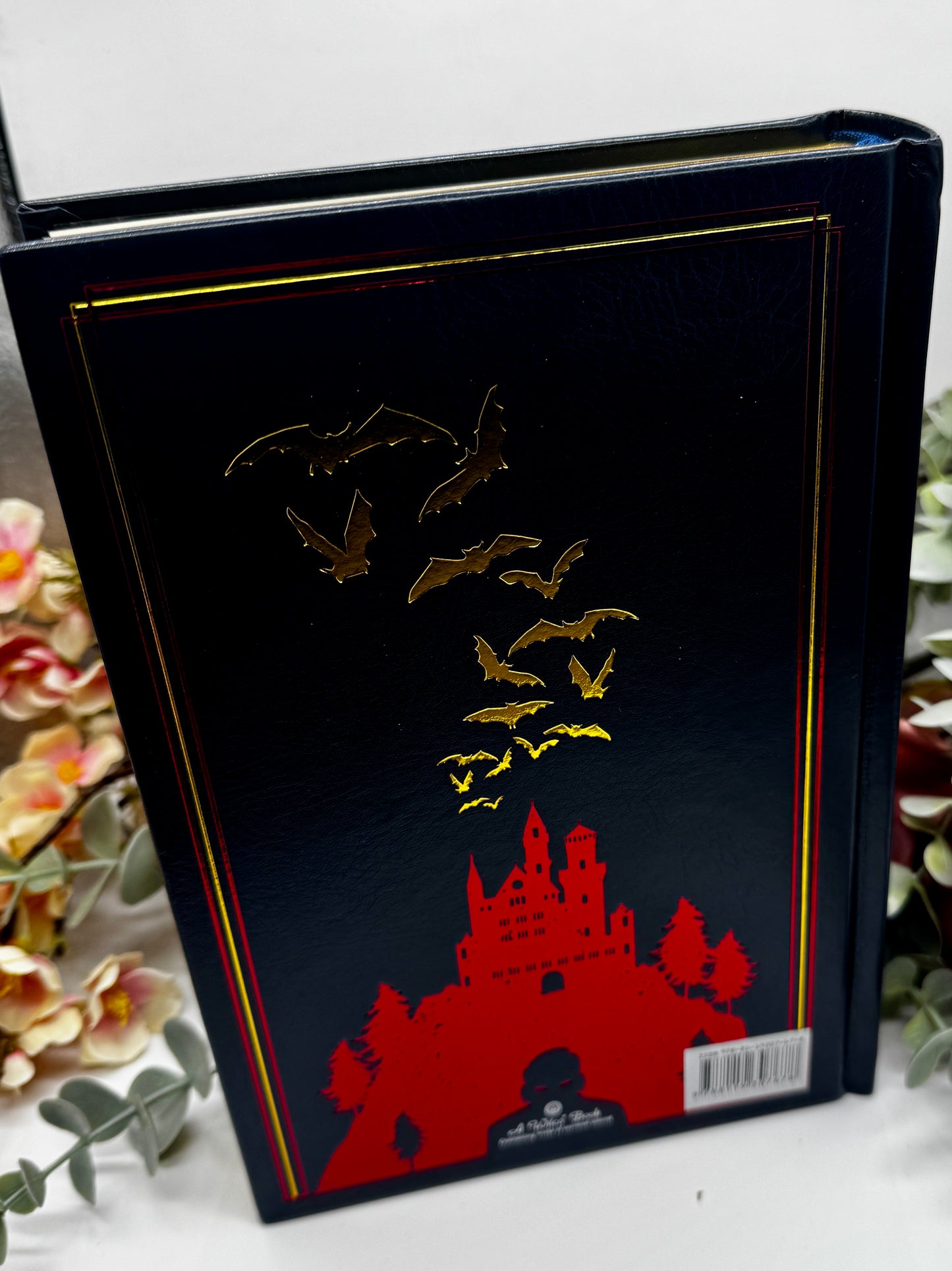Dracula Book & Matching Vase Gift Set | Bram Stoker