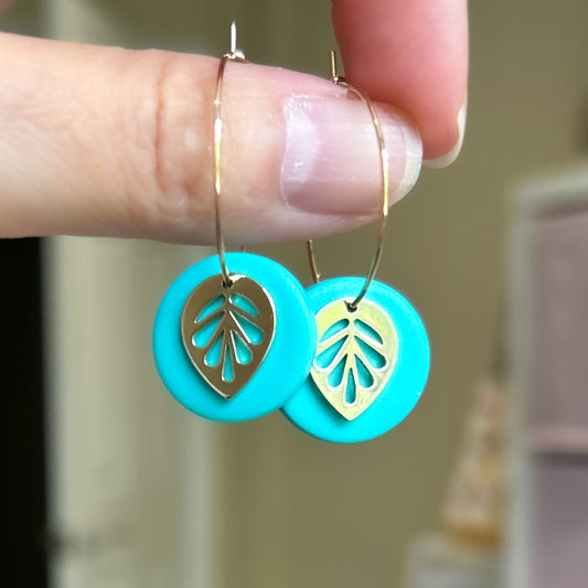 Hoop earrings with turquoise and leaf charm