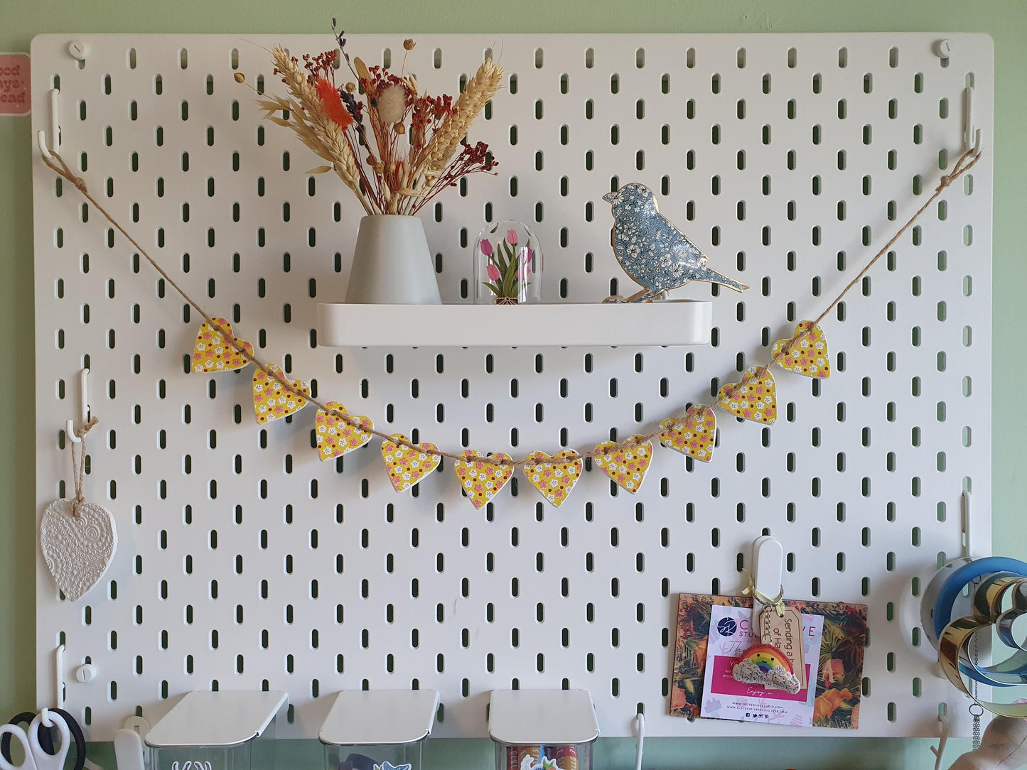 Yellow and Pink Flowers Clay Heart Garland, Summer Home Decor, Maximalist Home Accessory Girls Bedroom Decor, Housewarming New Gift Bunting,