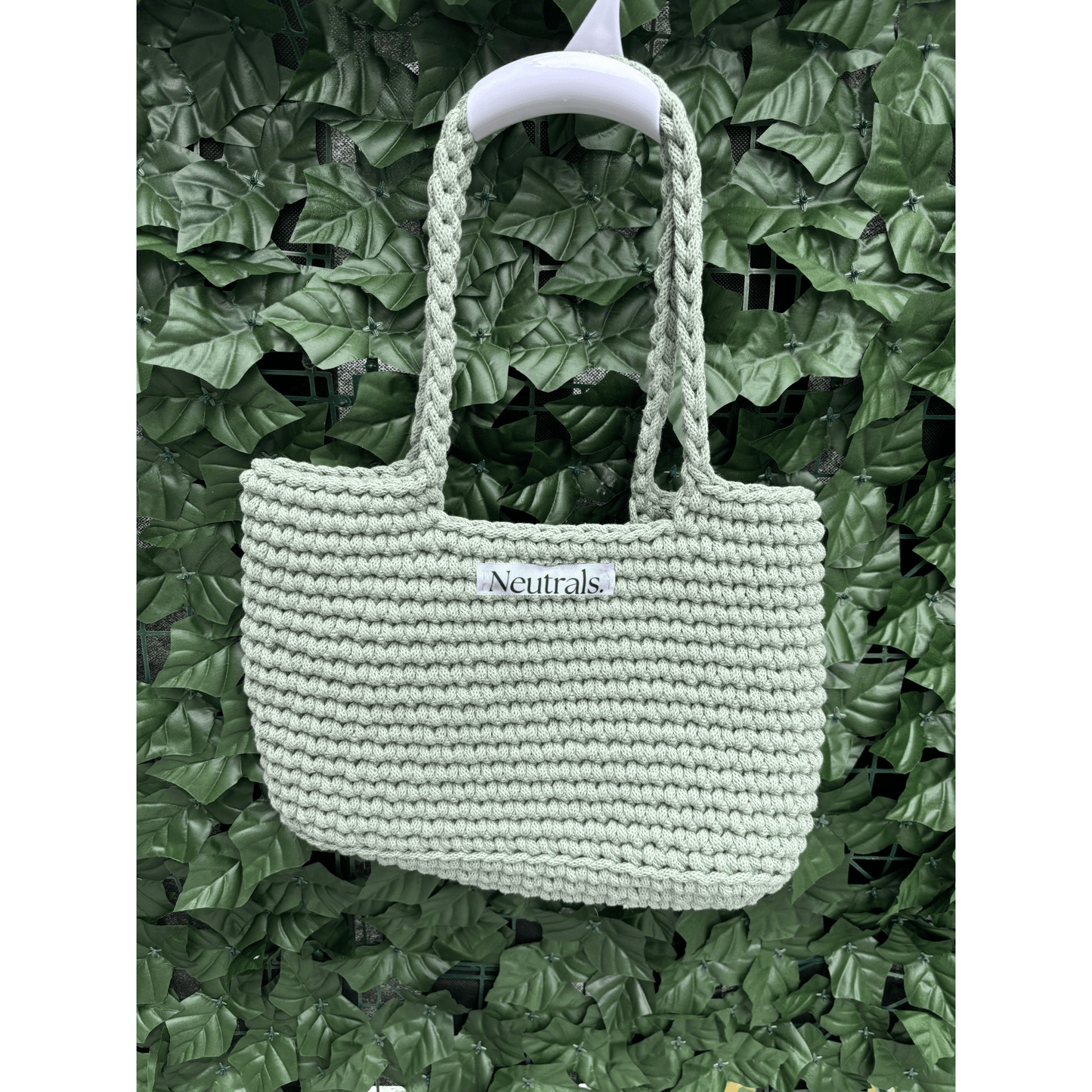 Medium Crochet Beach Bag – Handmade, Neutral Style