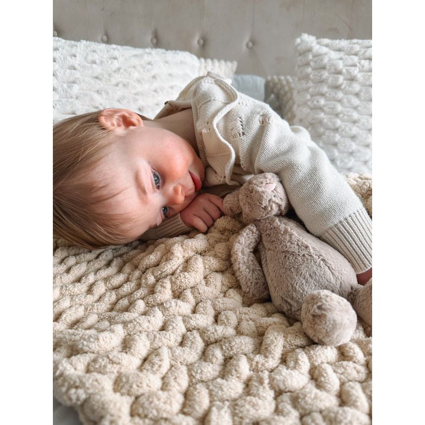 Super Chunky Crochet Blanket – Handmade in Neutral Tones