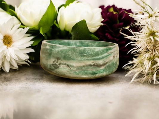 Marble effect bowl