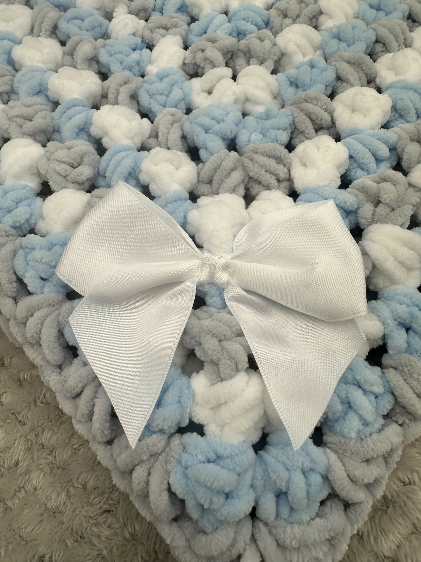 Handmade light blue, silver & white chunky baby pram blanket