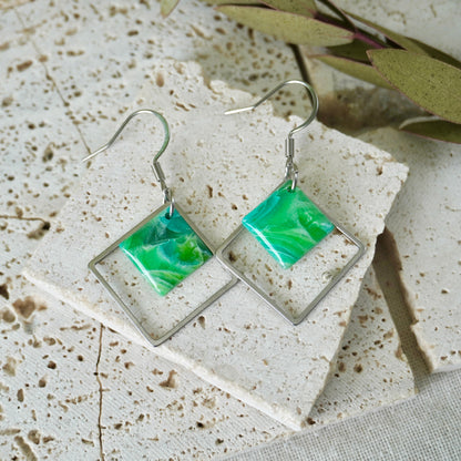 Precious Hook Square