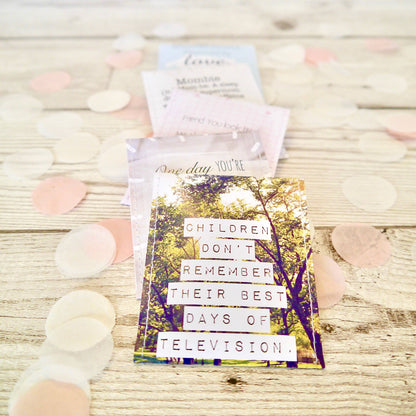 The Joys Of Motherhood Tea Gift Set: Mixed Tea Flavours