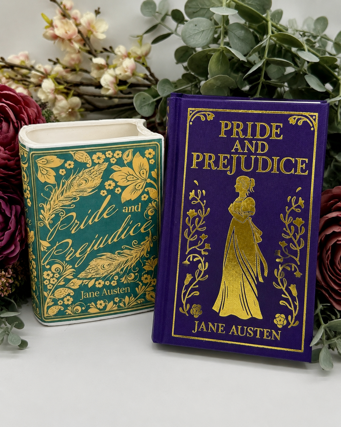 Pride and Prejudice Book & Matching Vase Gift Set | Jane Austen