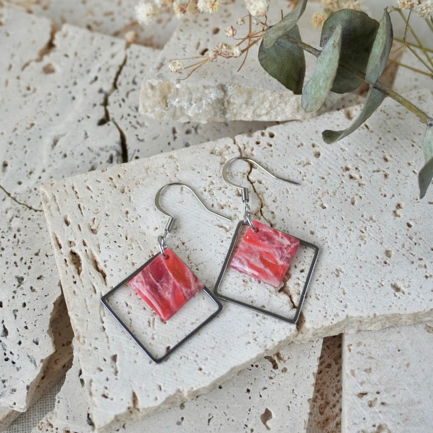 Precious Hook Square