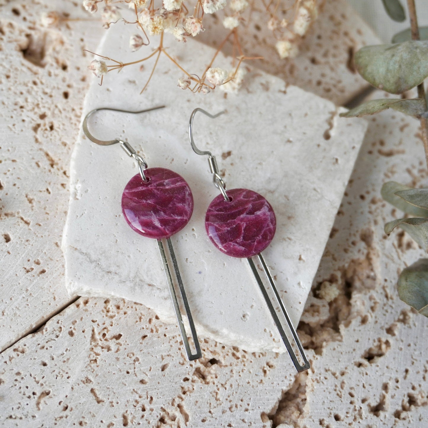 Quartz Hook Bar