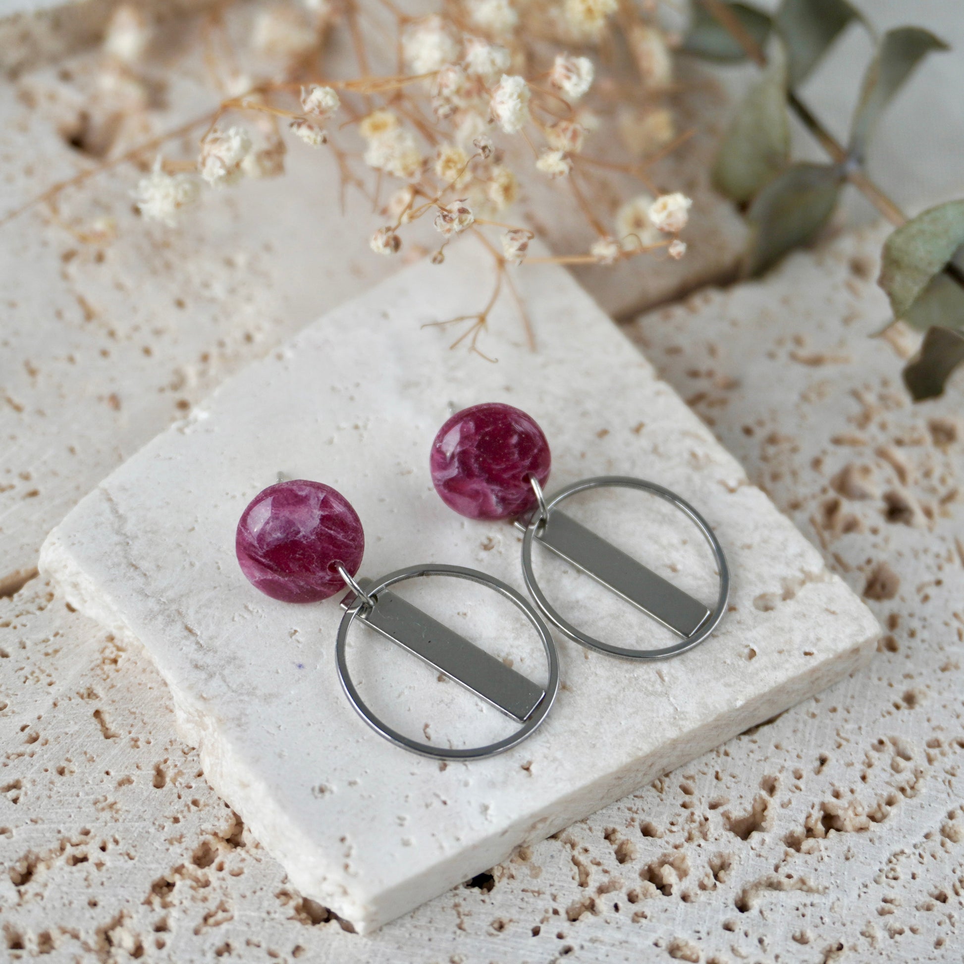 Quartz Stud Drop Mini Garnet Red Silver