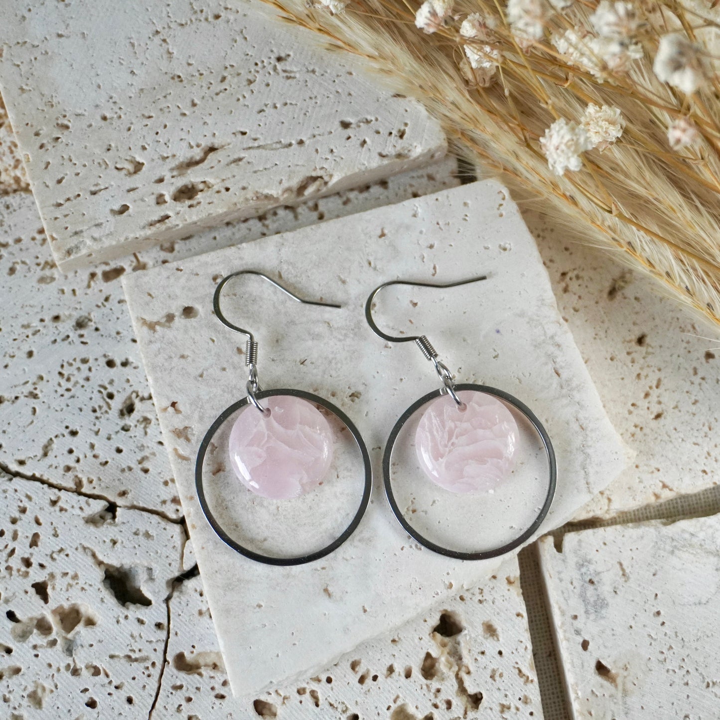 Quartz Hook Hoop
