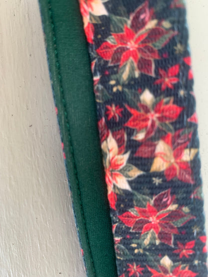 Festive Poinsettia Collar
