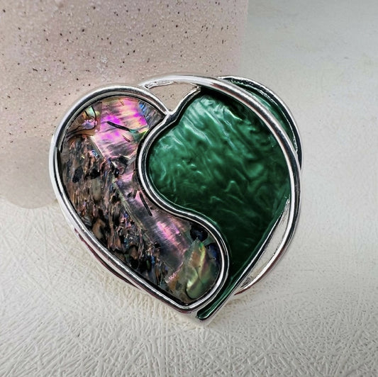 Magnetic Brooch - Green Heart