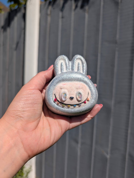 Labubu Bath Bomb: Silver/rainbow (Sweet Orange)