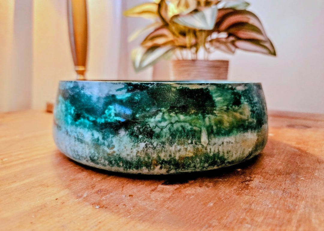 Marble effect bowl