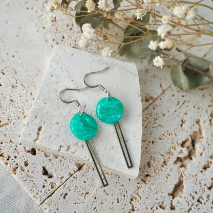 Quartz Hook Bar