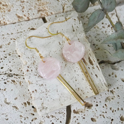 Quartz Hook Bar