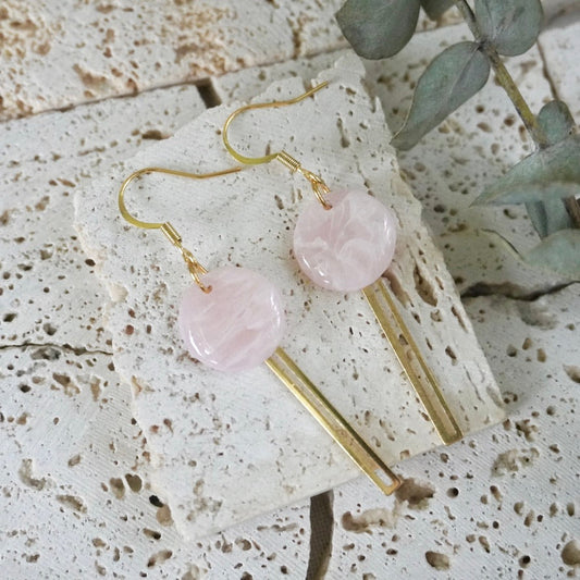 Quartz Hook Bar