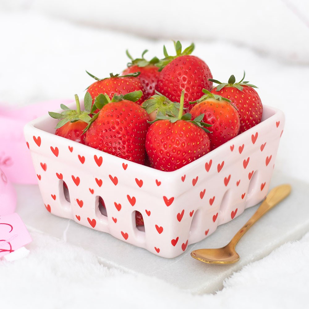 Pink Heart Print Ceramic Berry Basket – Cute Storage Dish