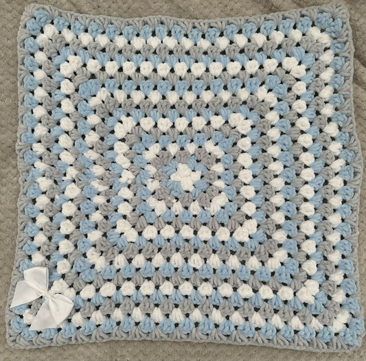 Handmade light blue, silver & white chunky baby pram blanket
