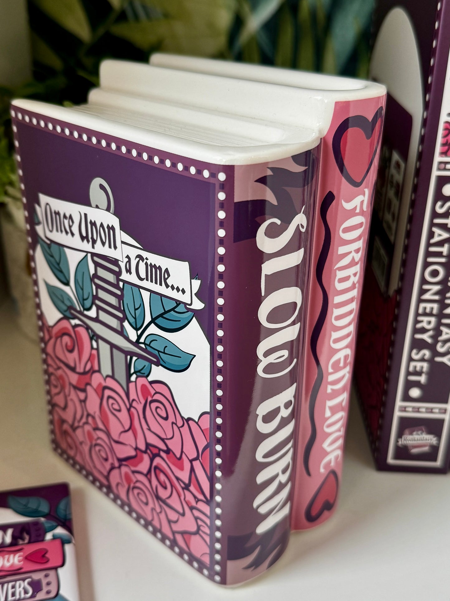 Romantasy Ceramic Bookends Set