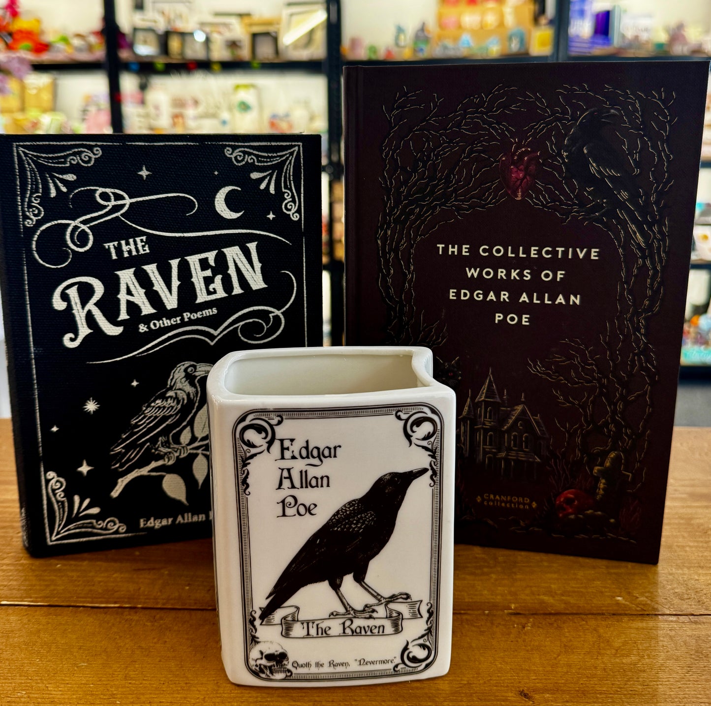 Edgar Allan Poe The Raven Book Vase Gift Set