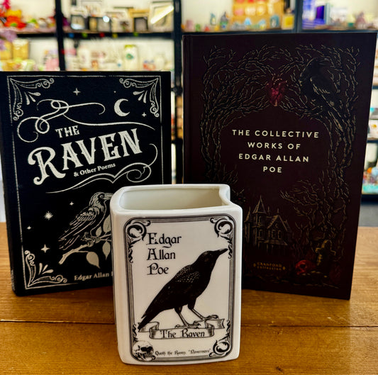 Edgar Allan Poe The Raven Book Vase Gift Set