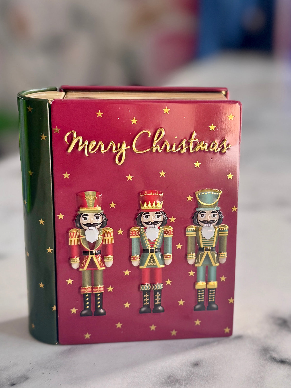 Traditional Christmas Book Tin – Decorative Festive Storage Christmas Nutcrackers – Red