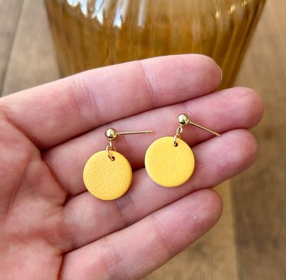 Yellow small drop earrings
