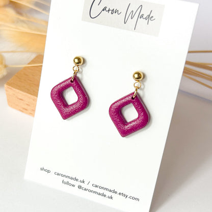 Burgundy small drop earrings moroccan shape