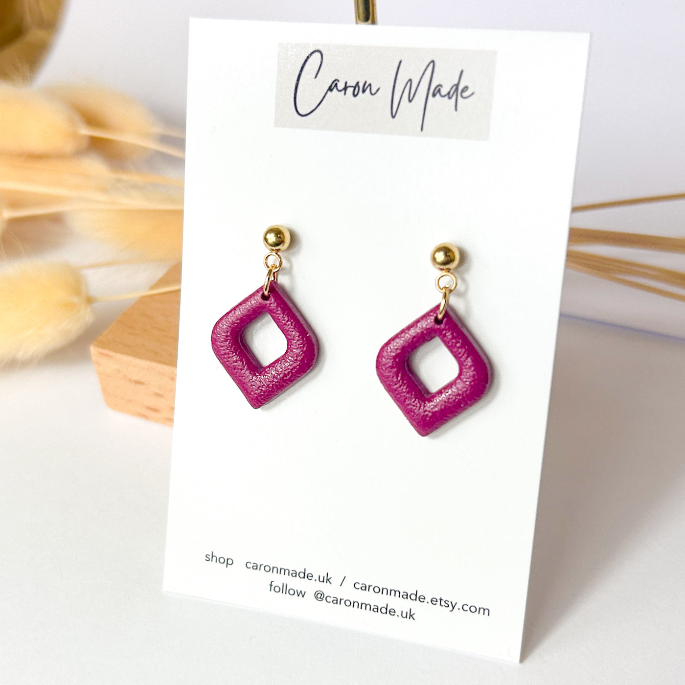 Burgundy small drop earrings moroccan shape