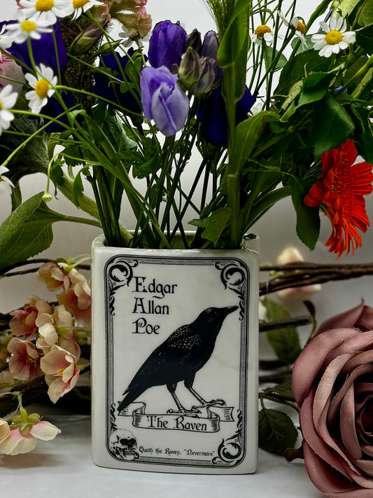 Book Vase: The Raven – Edgar Allan Poe