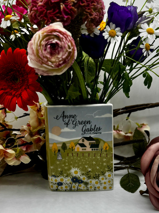 Book Vase: Anne of Green Gables