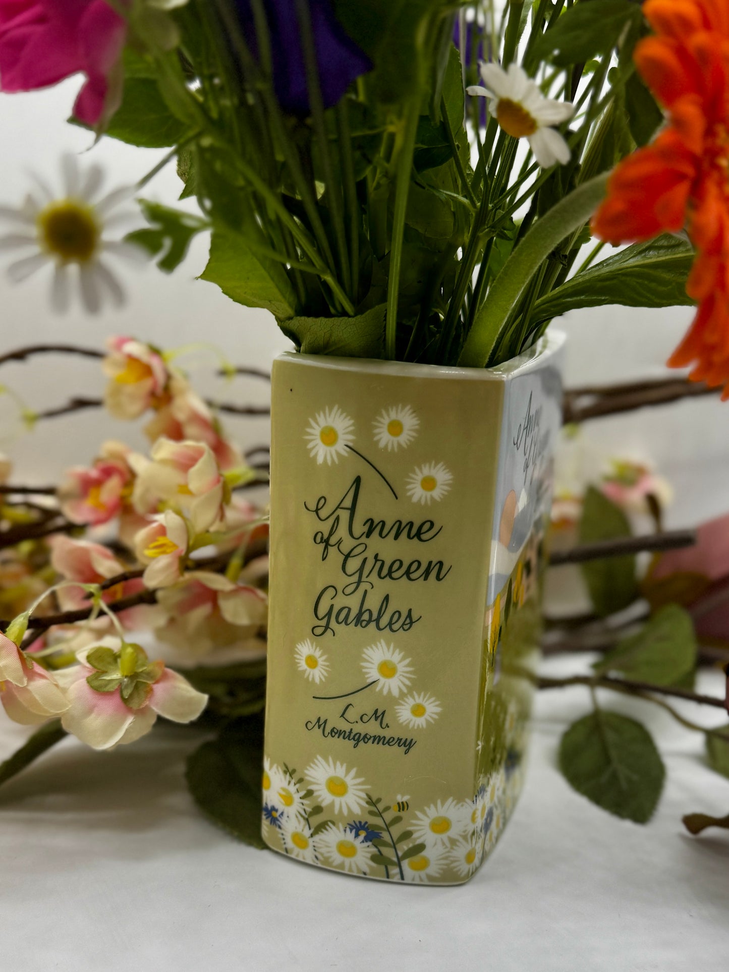 Book Vase: Anne of Green Gables