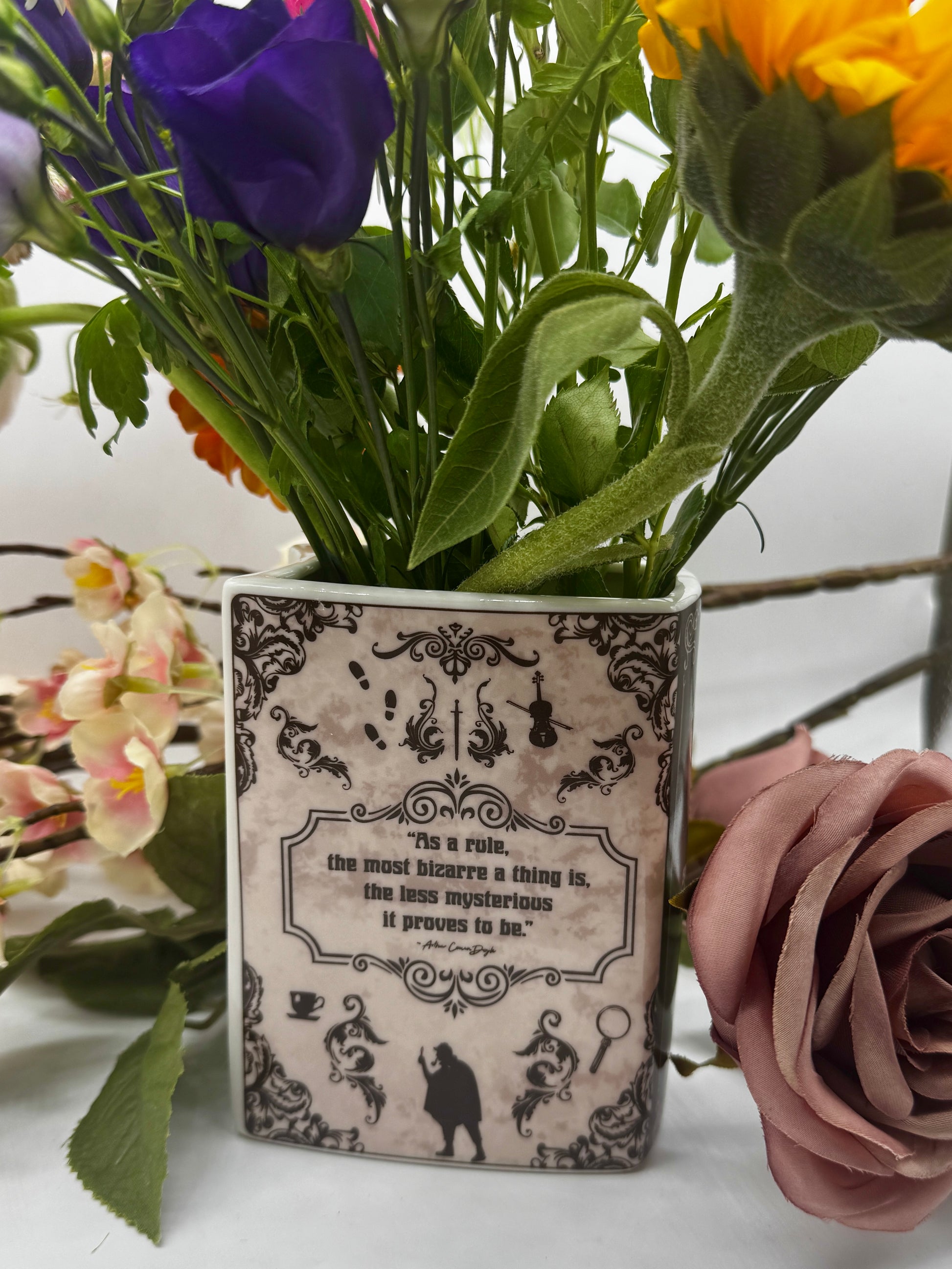 Book Vase: Sherlock Holmes Book Vase