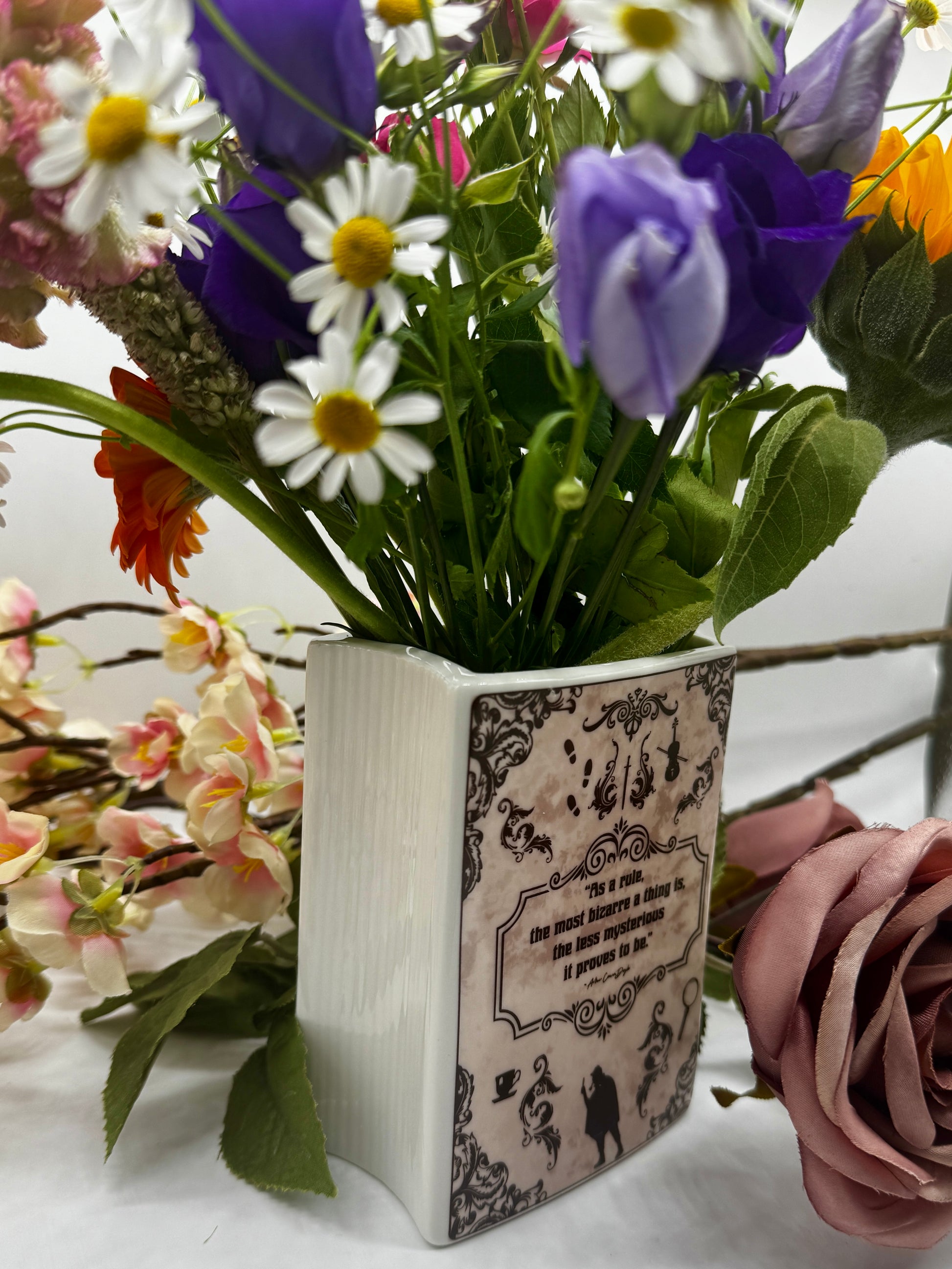 Book Vase: Sherlock Holmes Book Vase