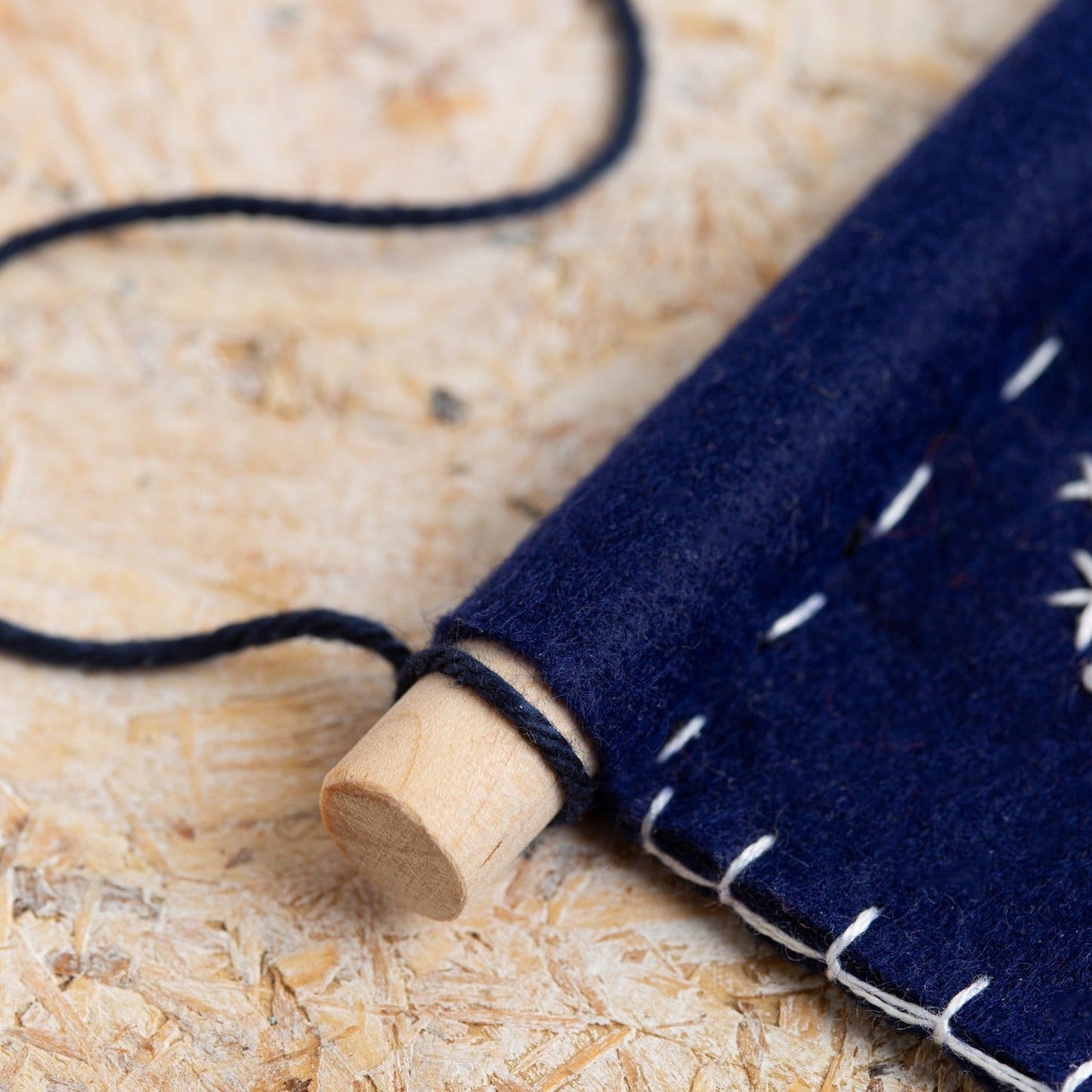 'Wildflower Pennant' Floral Felt Craft Kit for Beginners