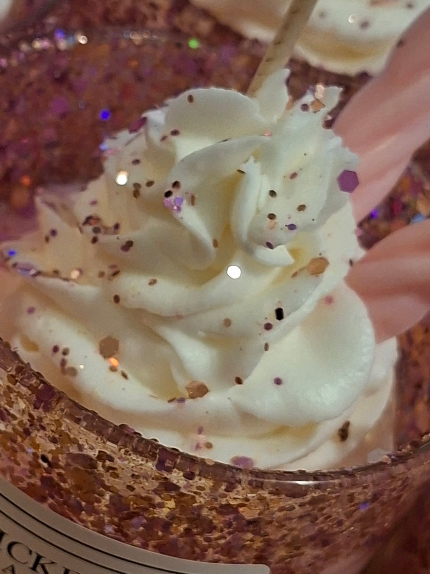 Christmas Frosted Top Candle Making Workshop Saturday 21st November