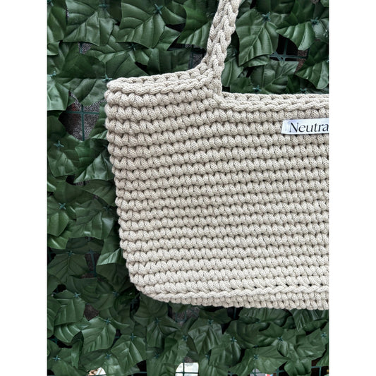 Medium Crochet Beach Bag – Handmade, Neutral Style