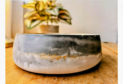 Marble effect bowl