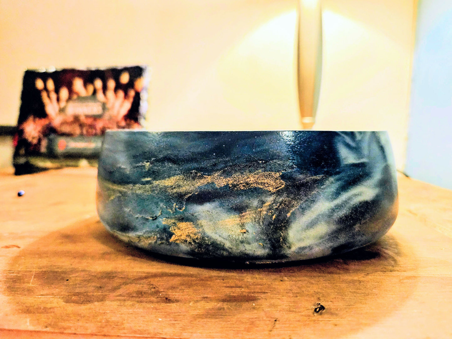 Marble effect bowl