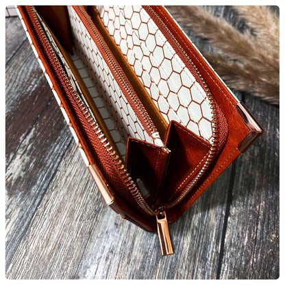 "Queen Bee" Honeycomb Continental Fab-Purse