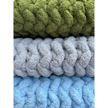 Super Chunky Crochet Blanket – Handmade in Neutral Tones