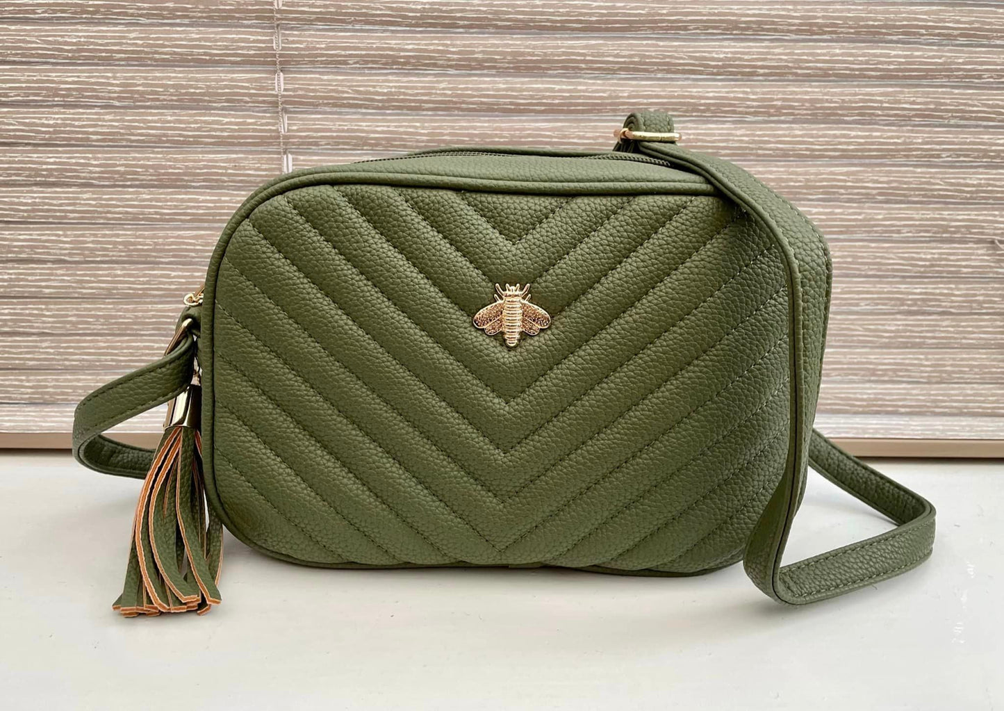 Camera Cross Body Bee Bag Olive Green - Forever After Collective